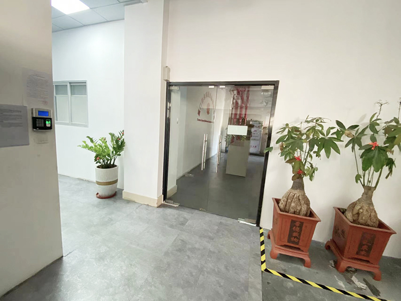 前台进门打卡区